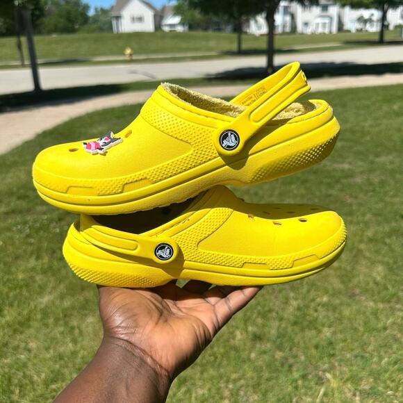 Crocs Classic Lined Clogs Unisex Size M6 W8 Yellow Sandals - Picture 13 of 15